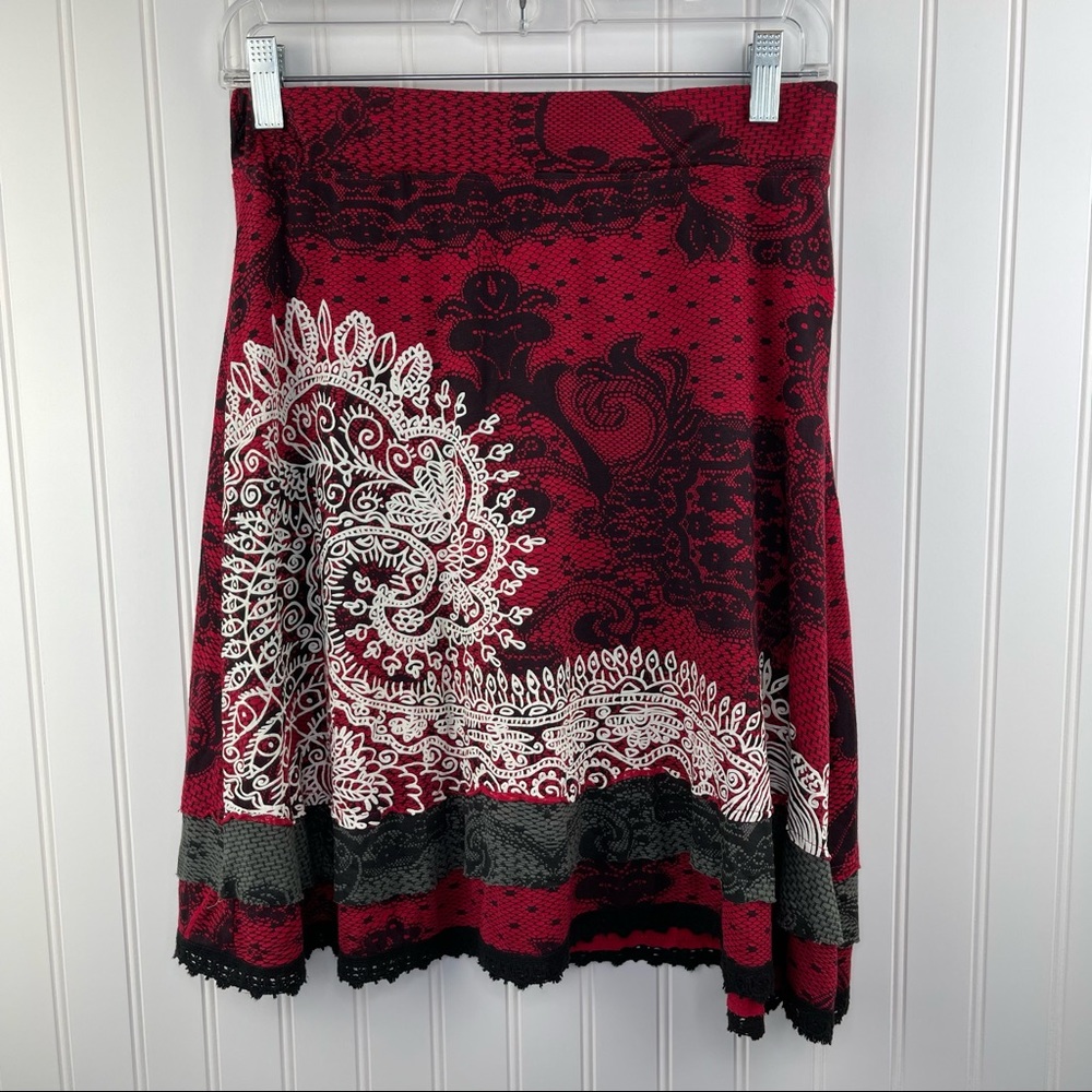 Desigual Deliney A-Line Red Lace Trim Skirt Size Small - Picture 1 of 7